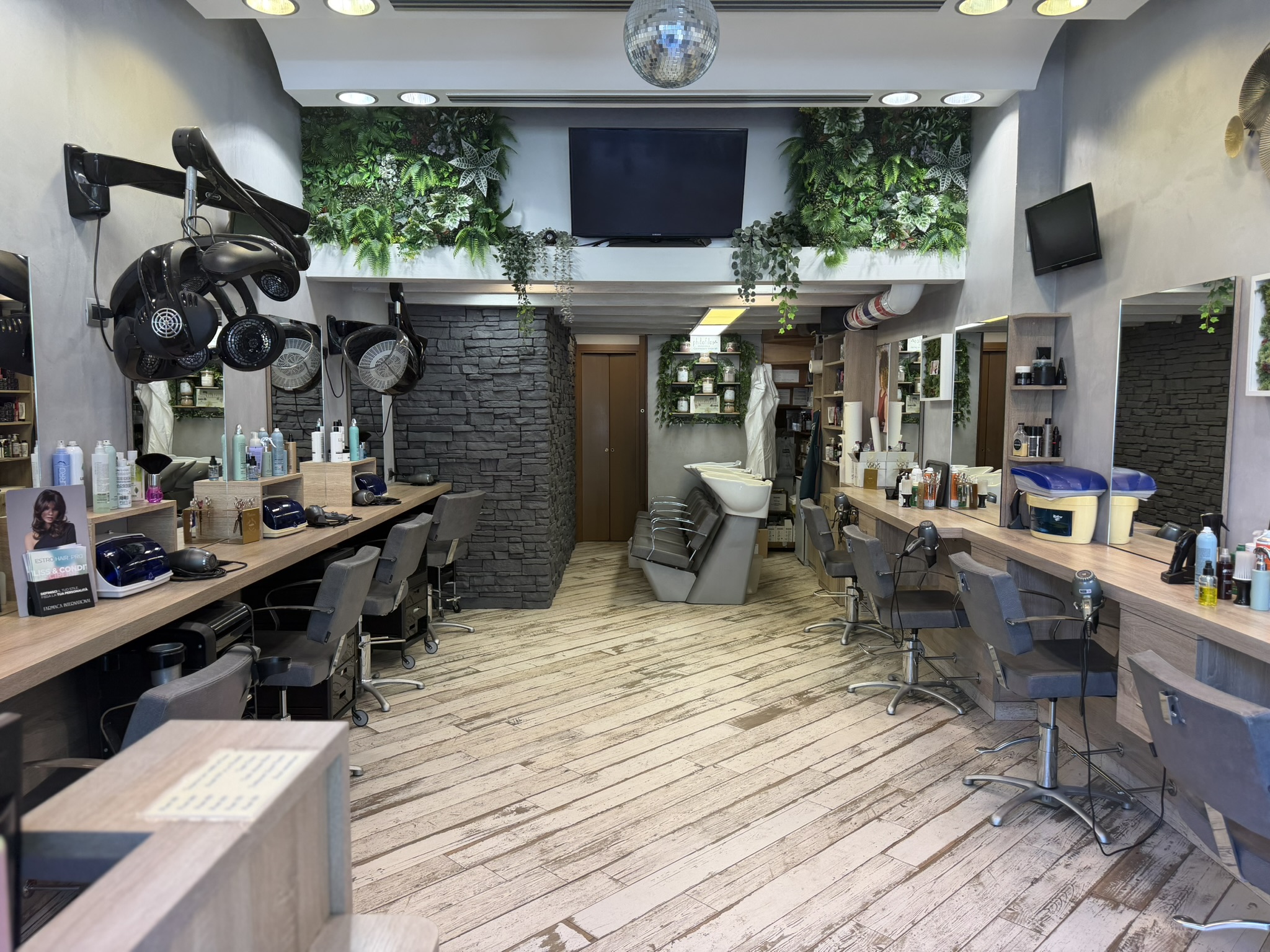 Sala principale di Style Unisex